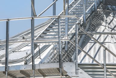 Escaleras y escalas de AGI
