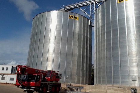 Silo comercial con fondo plano FRAME