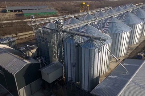 Silo comercial con fondo plano FRAME