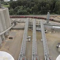 Hi Life® Enclosed Belt Conveyor