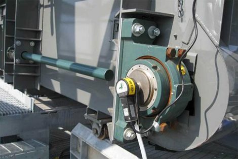 Soporte para ensamblaje de la cola con ruedas en V